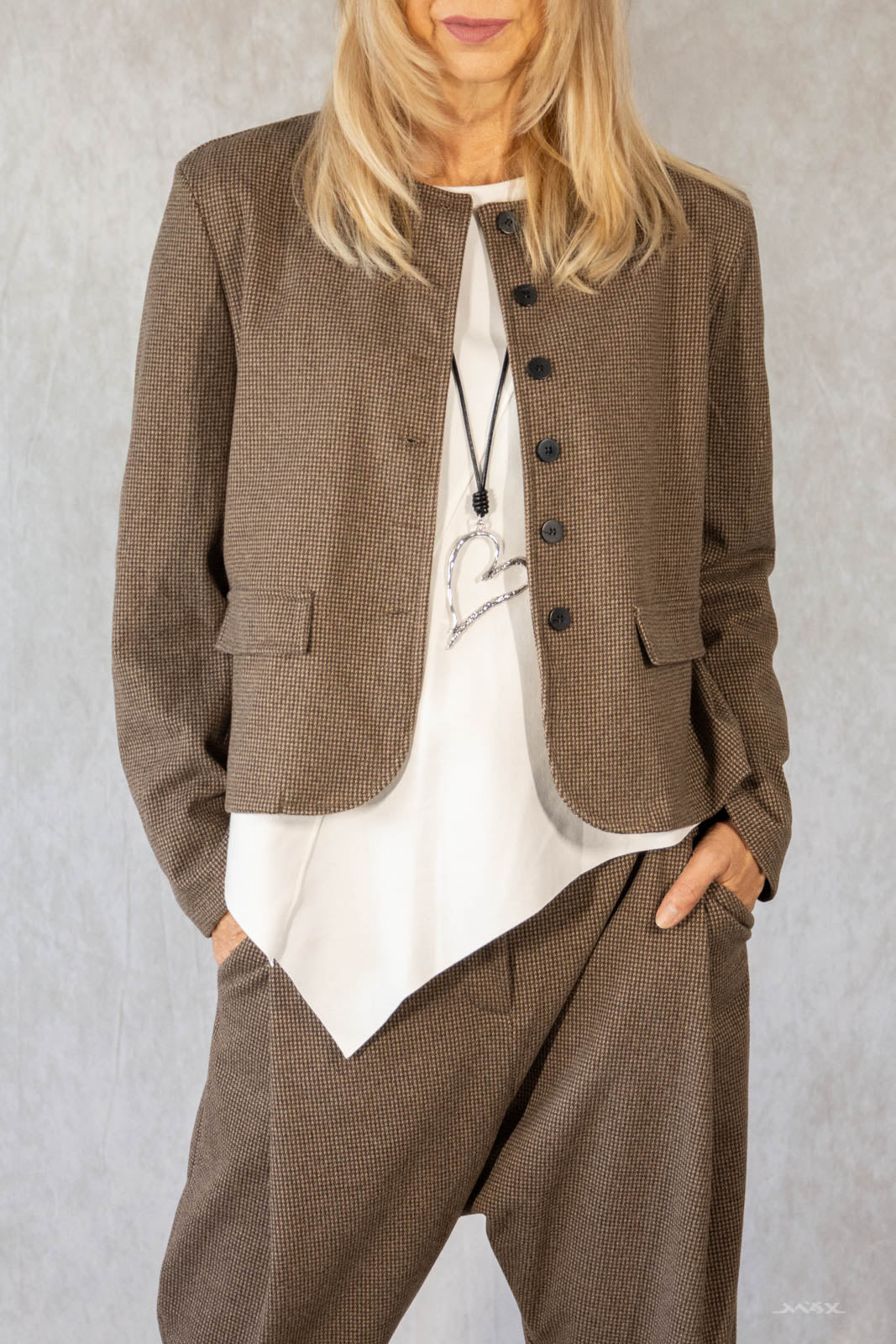 Jacke braun Tweed Gr. Onesize (38-44)