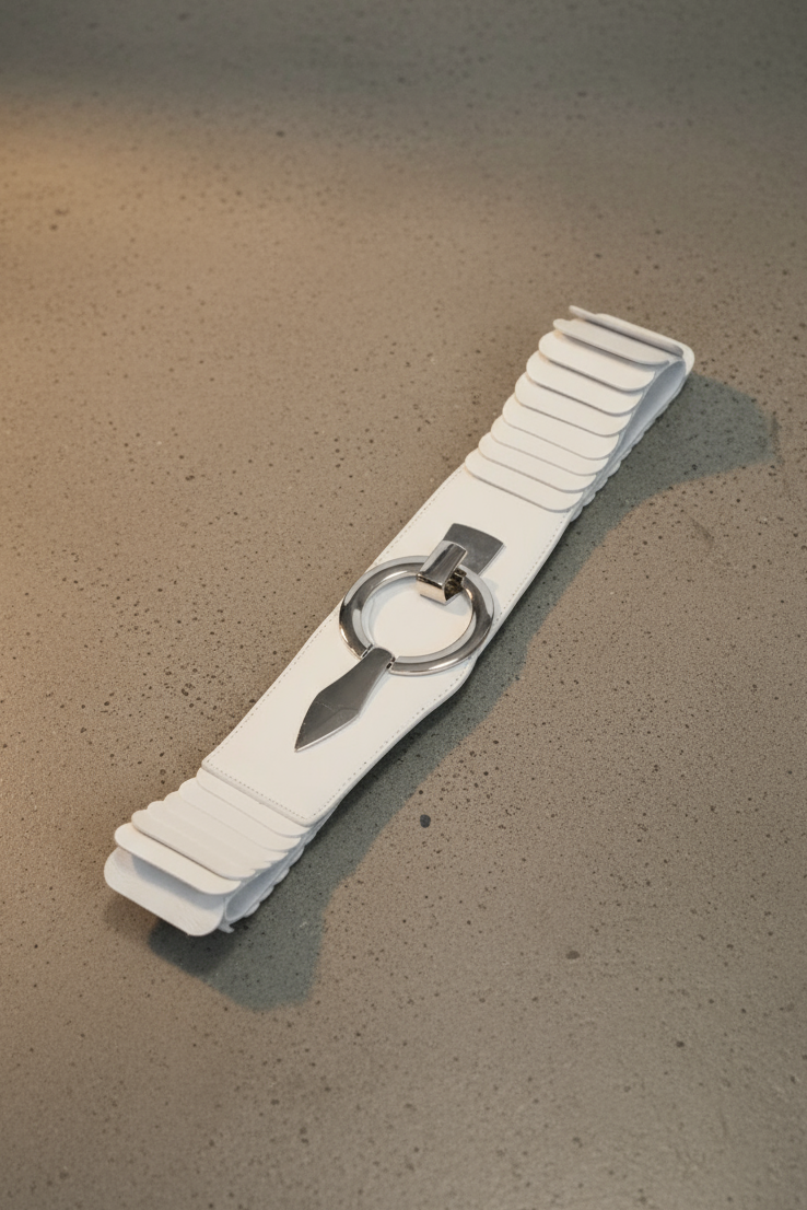 Stretchgürtel mit Lamellen in creme-weiß